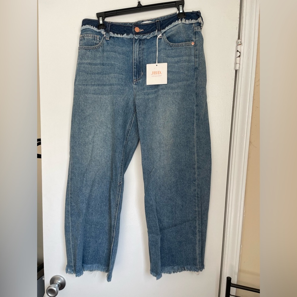 NWT Just black denim high rise wide leg crop jeans